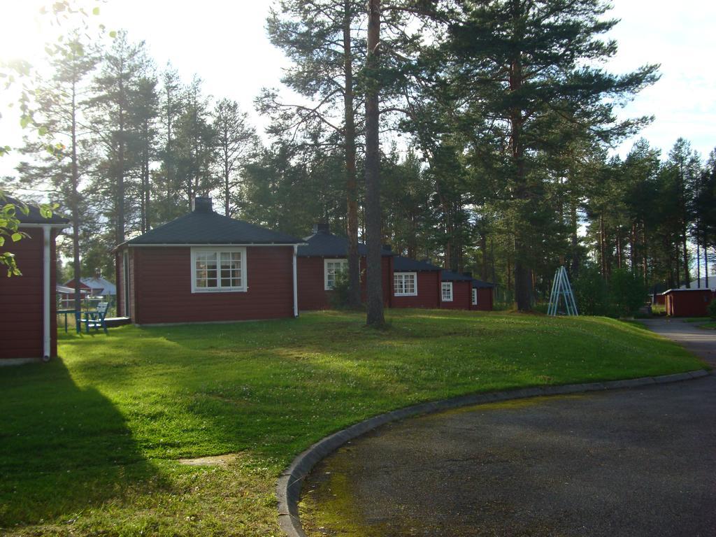 Pajala Cottages Route 99 Exterior foto